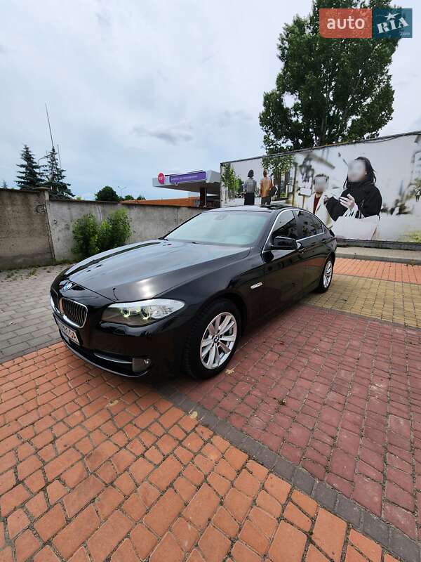 Седан BMW 5 Series 2011 в Одессе фото 24 Седан BMW 5 Series 2011 в Одессе