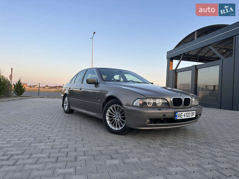 BMW 5 Series 2002