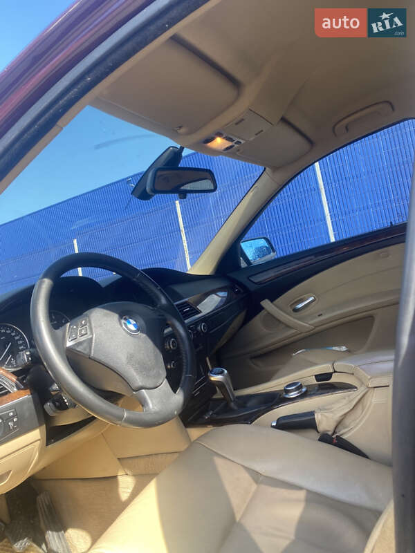 Седан BMW 5 Series 2008 в Виннице