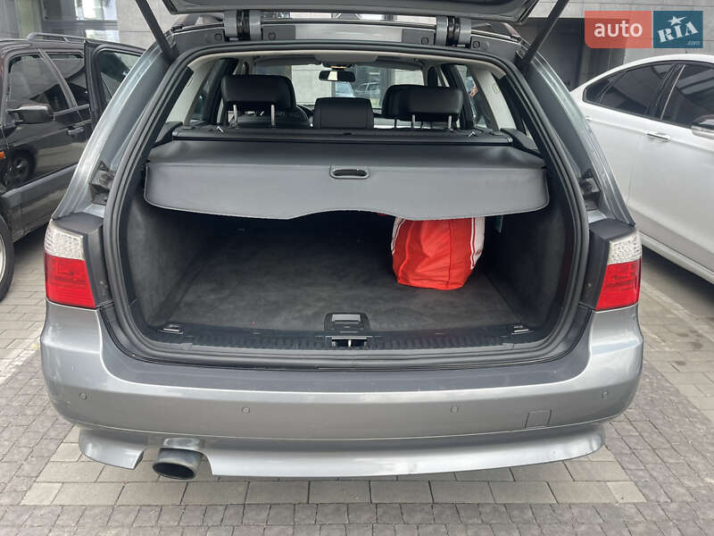 Універсал BMW 5 Series 2009 в Києві фото 25 Універсал BMW 5 Series 2009 в Києві