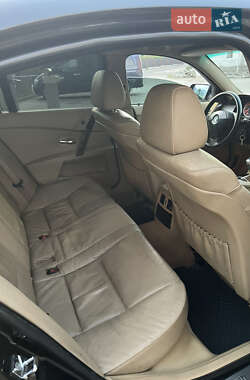 Седан BMW 5 Series 2004 в 