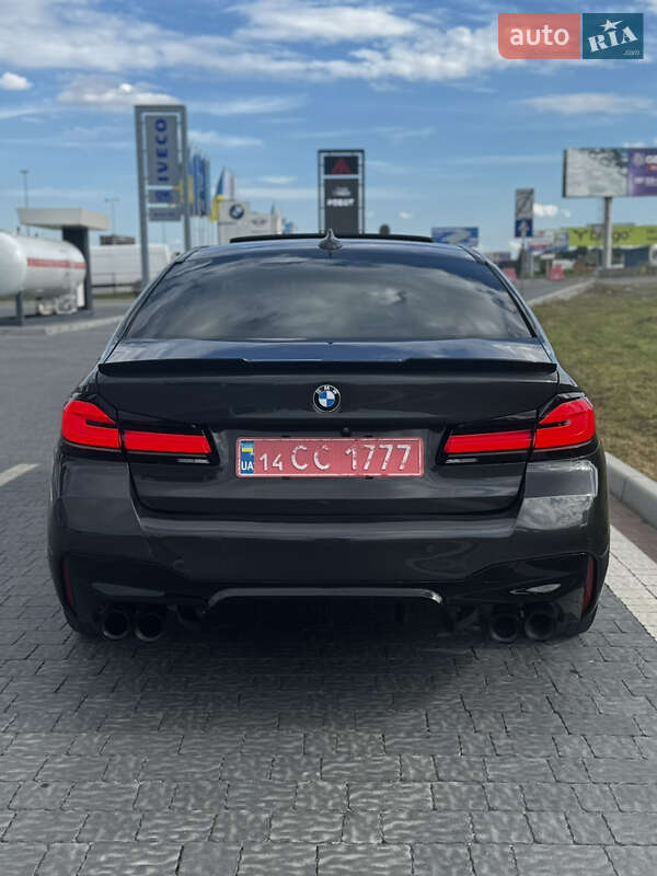 Седан BMW 5 Series 2018 в Львове