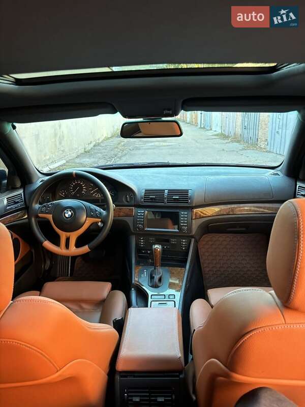 Седан BMW 5 Series 2000 в Харькове