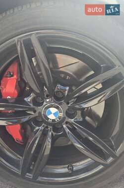 Седан BMW 5 Series 2012 в 
