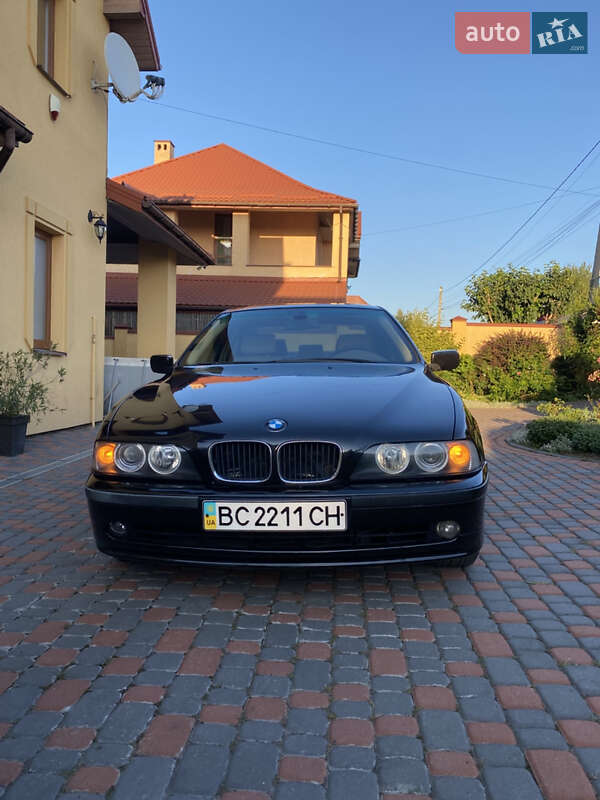 BMW 5 Series 2000