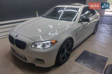 Седан BMW 5 Series 2013 в Измаиле