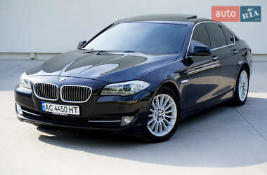 Седан BMW 5 Series 2011 в Луцке