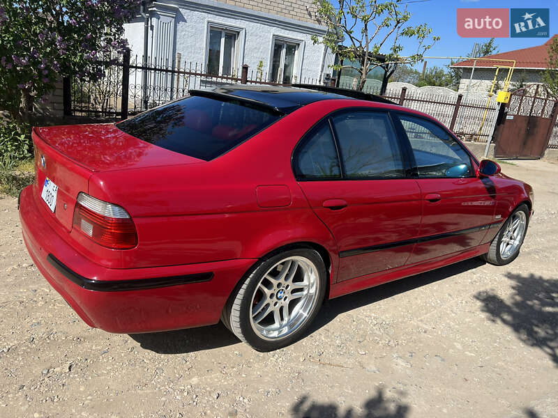 Седан BMW 5 Series 2002 в Херсоні