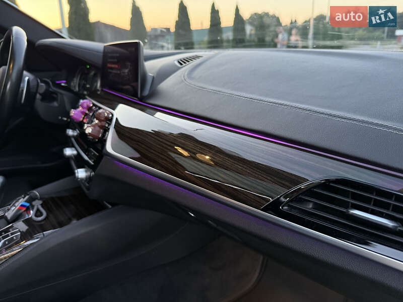 Седан BMW 5 Series 2019 в Вінниці фото 79 Седан BMW 5 Series 2019 в Вінниці