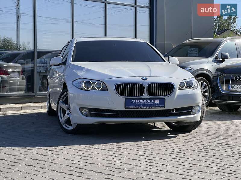BMW 5 Series 2012