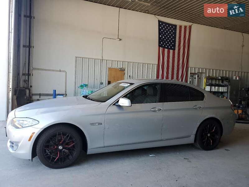 BMW 5 Series 2013
