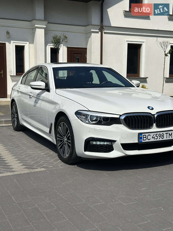 Седан BMW 5 Series 2017 в Львове