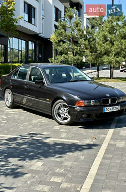 Седан BMW 5 Series 1997 в Ужгороде