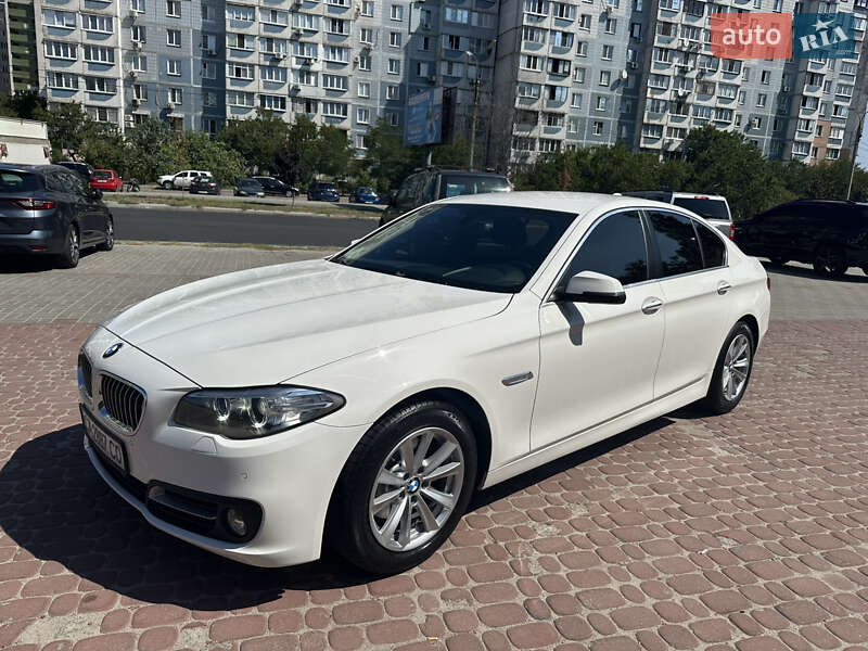 Седан BMW 5 Series 2016 в Черкассах