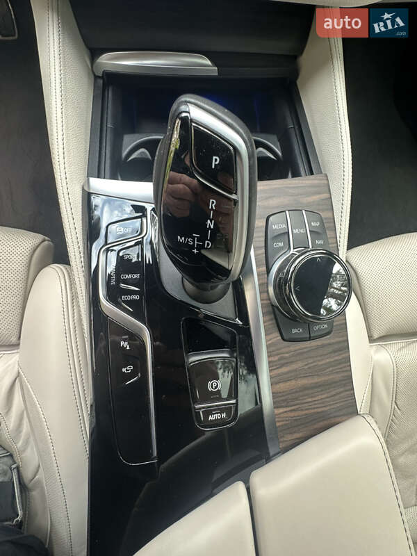 Седан BMW 5 Series 2020 в Львове фото 14 Седан BMW 5 Series 2020 в Львове