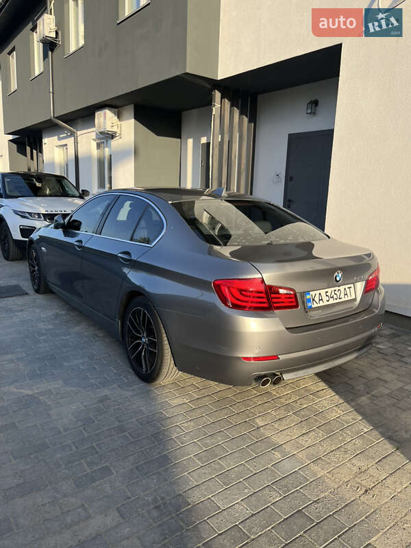 Седан BMW 5 Series 2013 в Києві
