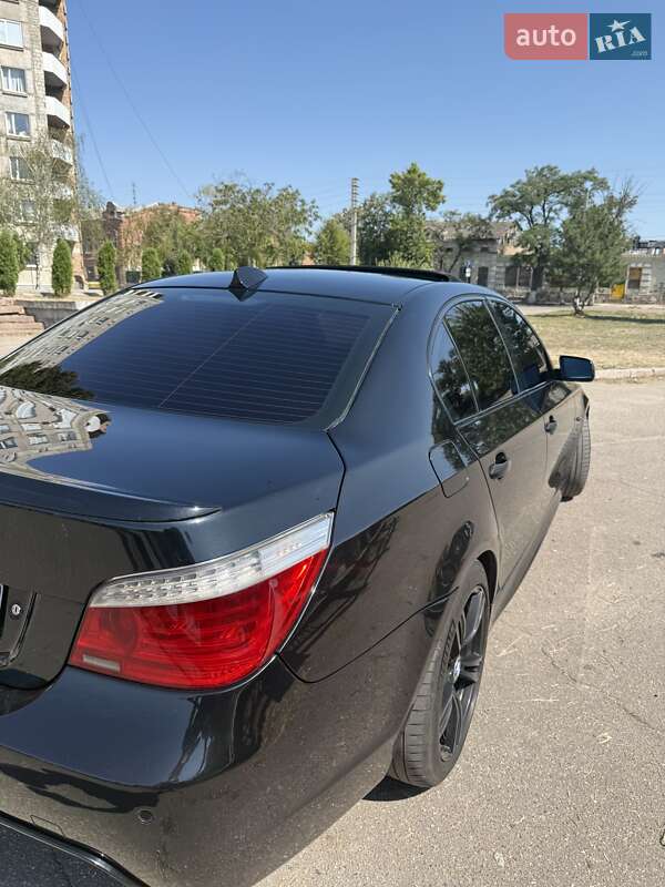 Седан BMW 5 Series 2008 в Кропивницькому