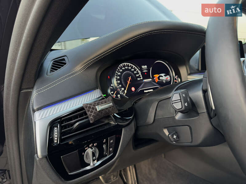 Седан BMW 5 Series 2018 в Киеве фото 55 Седан BMW 5 Series 2018 в Киеве