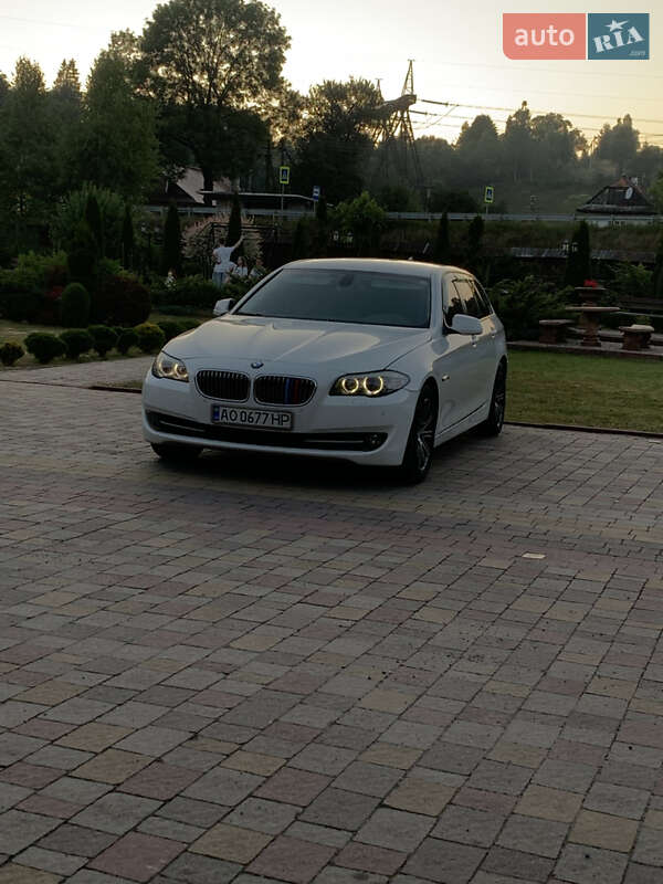 Универсал BMW 5 Series 2011 в Ужгороде фото 3 Универсал BMW 5 Series 2011 в Ужгороде