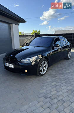Седан BMW 5 Series 2004 в Сарнах