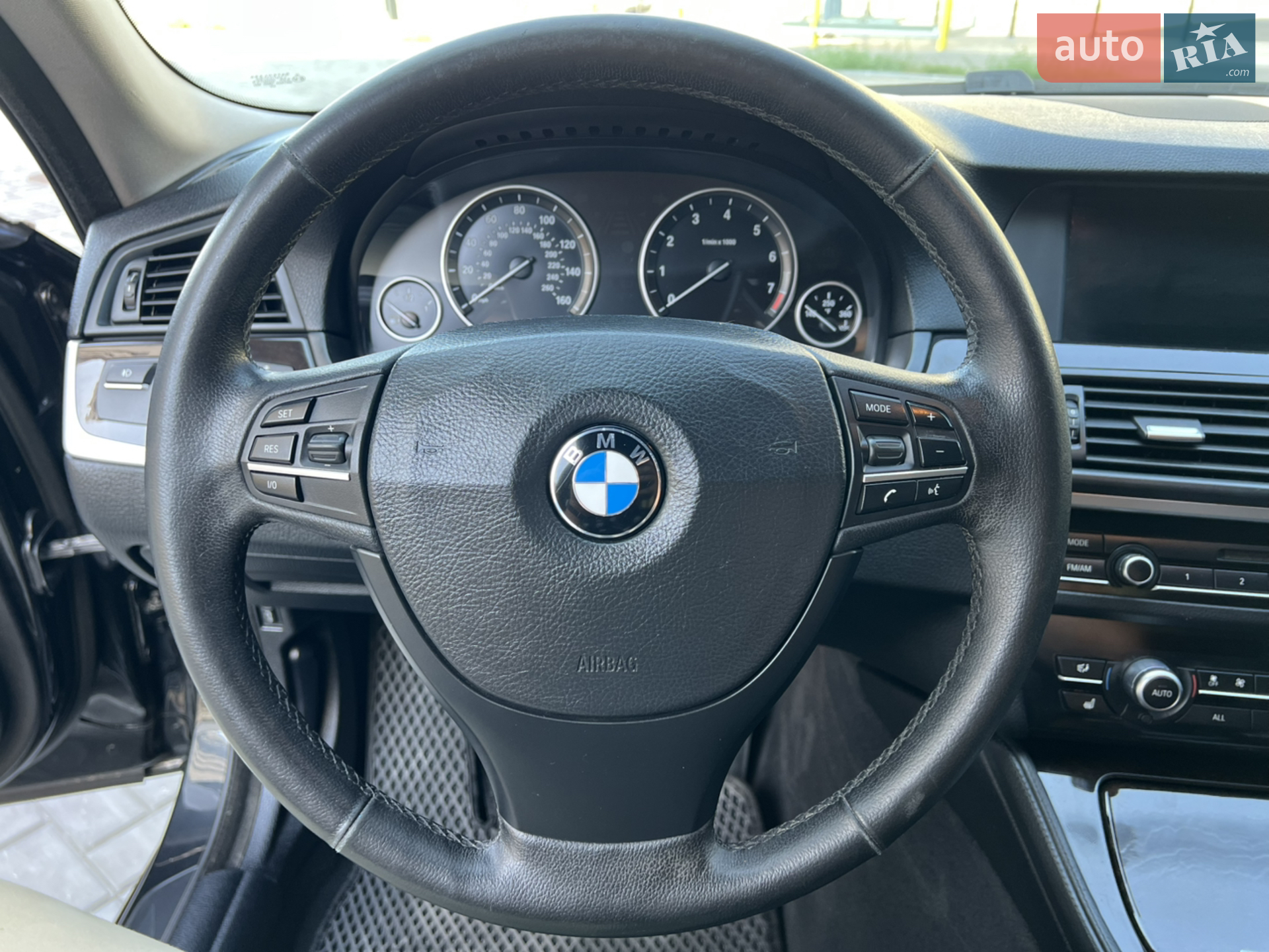 2013 BMW 5er - мініатюра 28