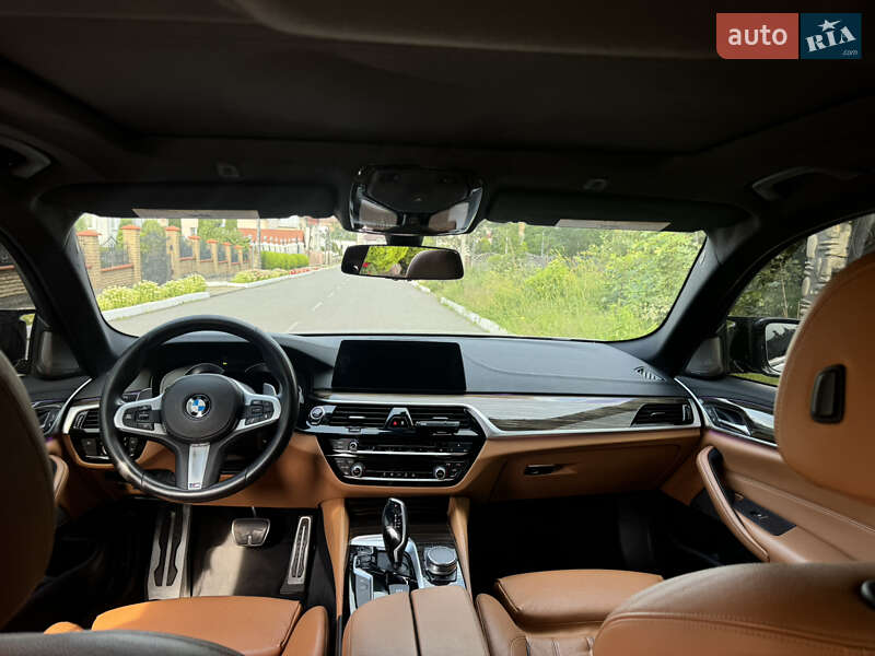 Седан BMW 5 Series 2017 в Чернівцях