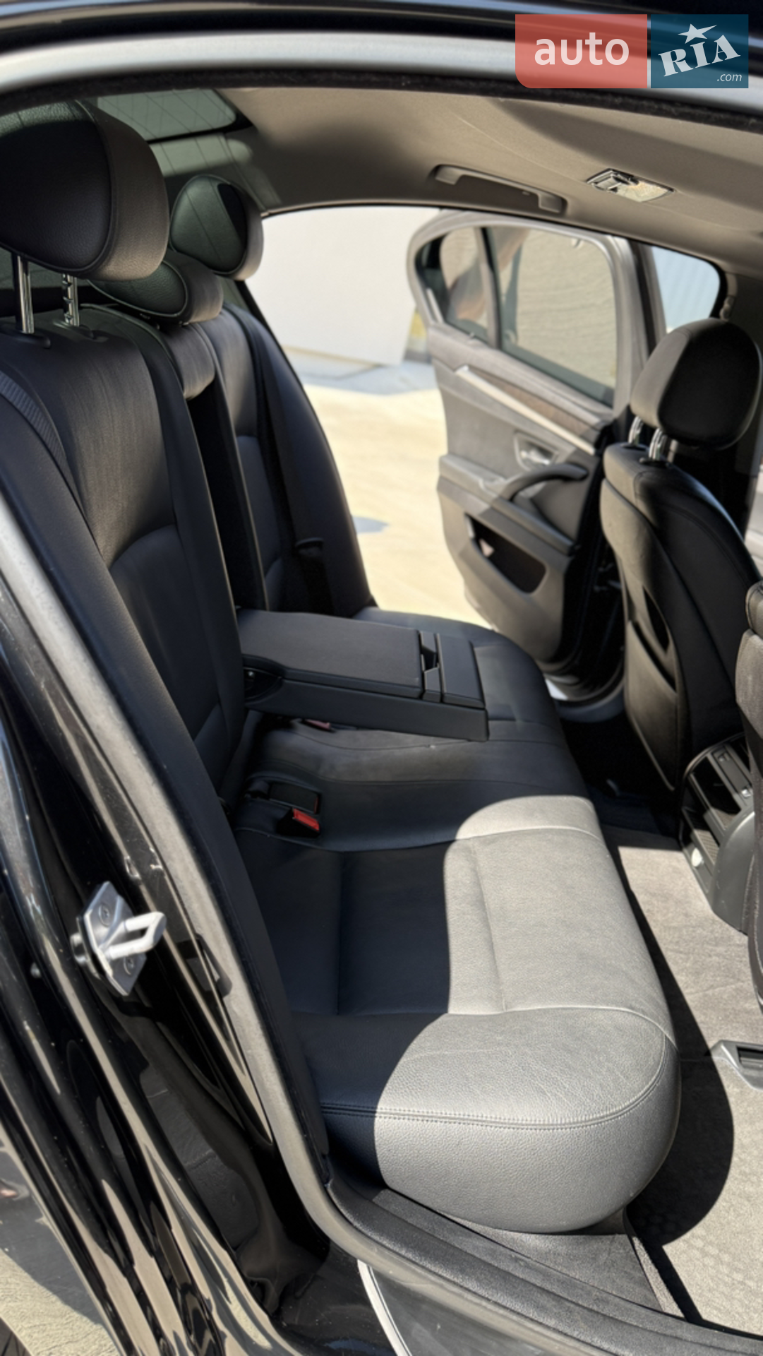 2014 BMW 5er - мініатюра 20