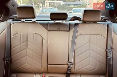 Седан BMW 5 Series 2023 в 