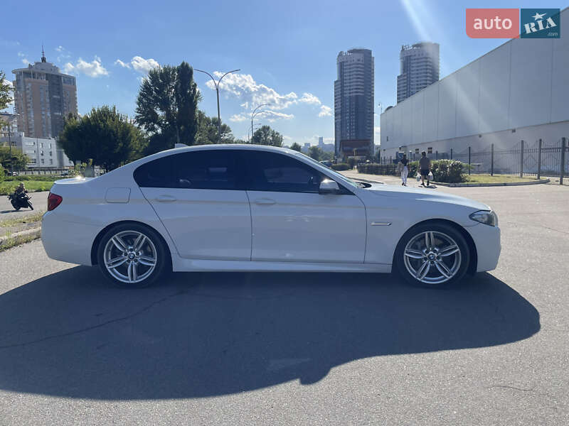 Седан BMW 5 Series 2015 в Києві