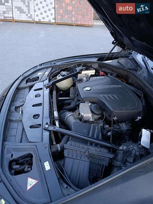 Седан BMW 5 Series 2015 в Дніпрі