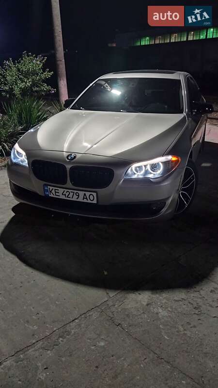 Седан BMW 5 Series 2013 в Кам'янському