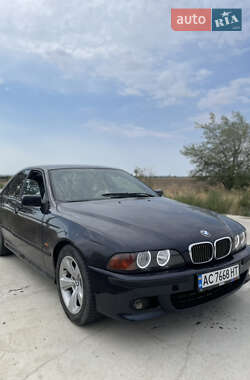 Седан BMW 5 Series 1998 в Александровке
