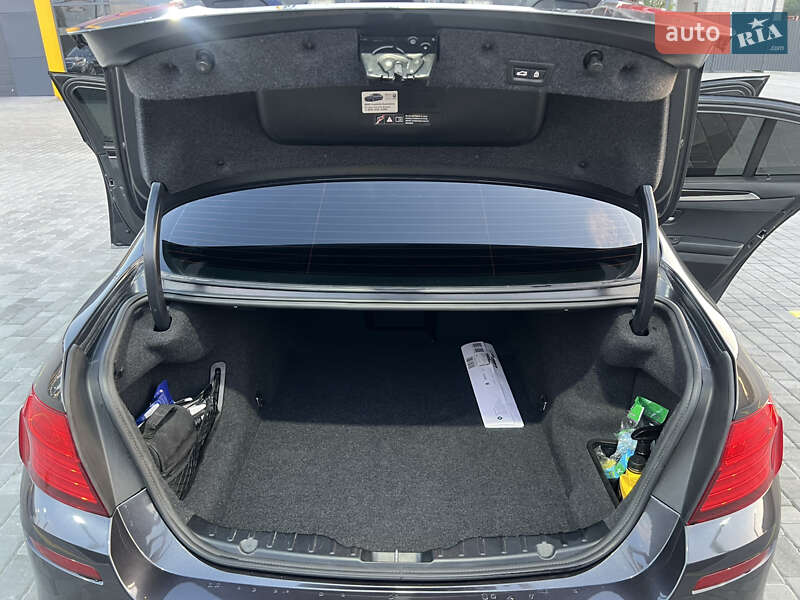 Седан BMW 5 Series 2014 в Харькове