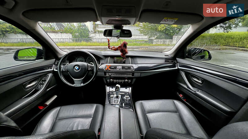 Седан BMW 5 Series 2016 в Киеве