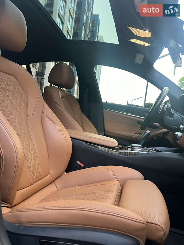 Седан BMW 5 Series 2021 в Днепре
