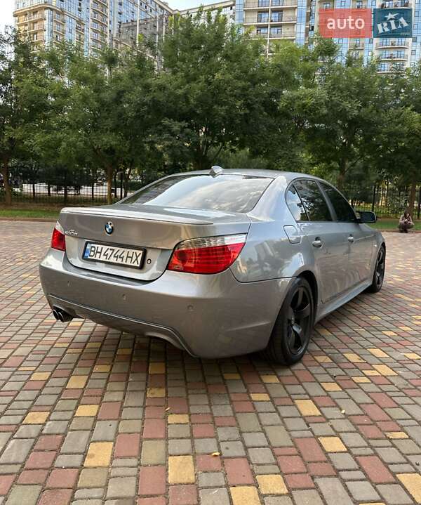 Седан BMW 5 Series 2004 в Одессе