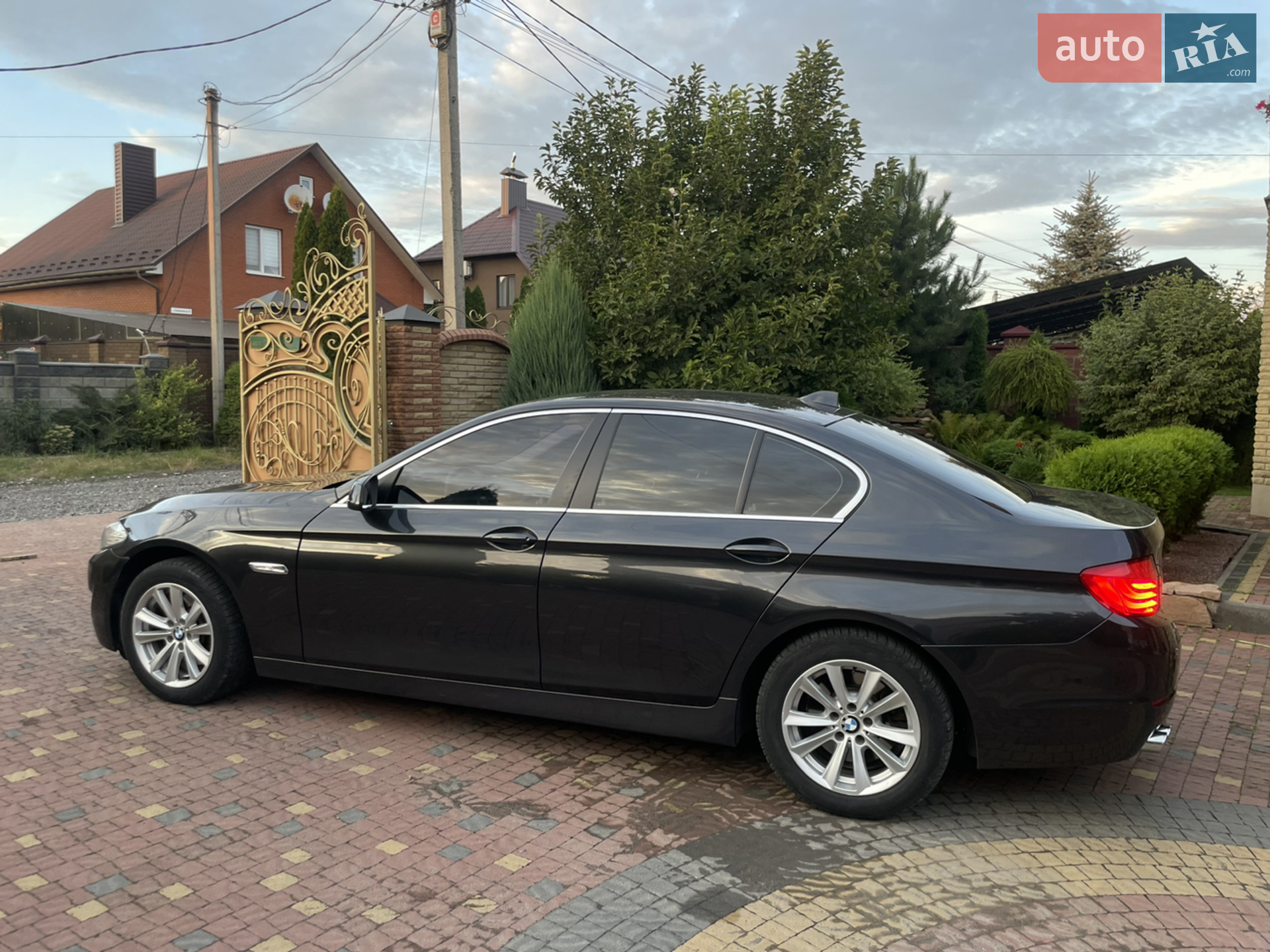 2011 BMW 5er - мініатюра 4