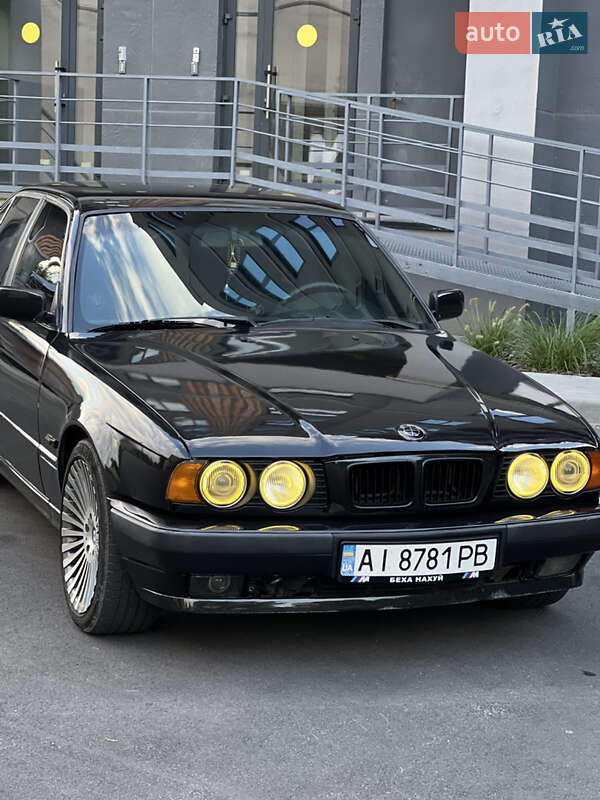 Седан BMW 5 Series 1994 в Фастові