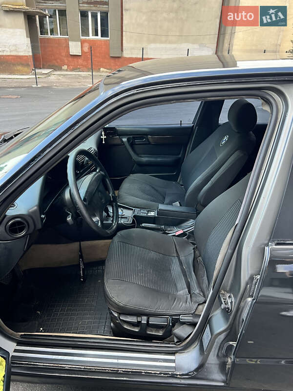 Седан BMW 5 Series 1994 в Фастові