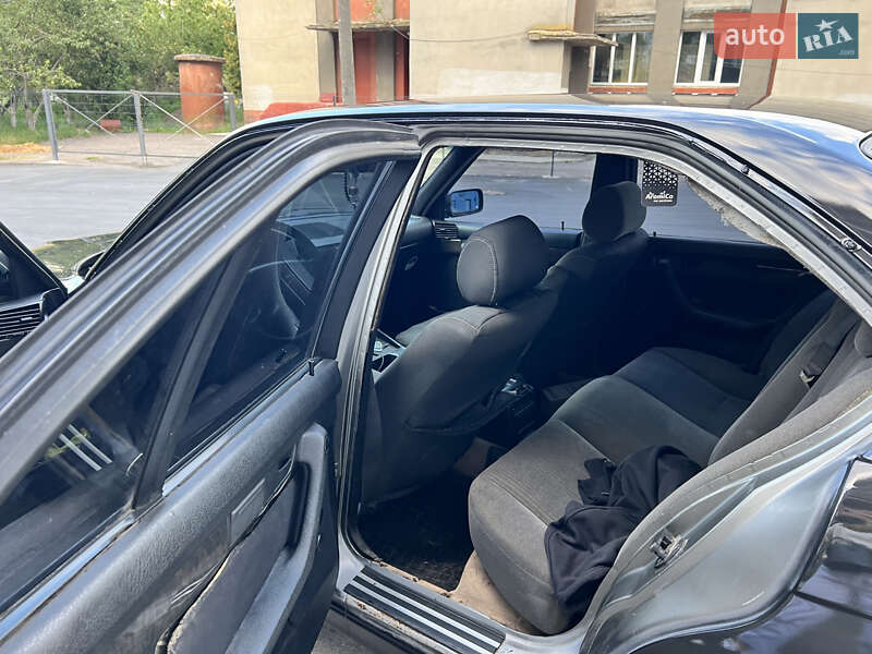 Седан BMW 5 Series 1994 в Фастові