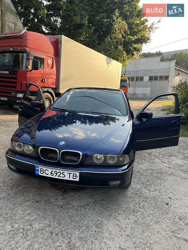 Седан BMW 5 Series 1996 в Львове