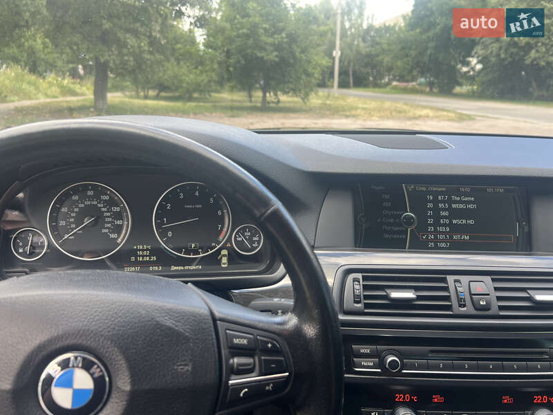 Седан BMW 5 Series 2011 в Конотопе