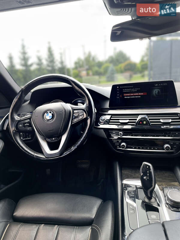 Седан BMW 5 Series 2017 в Львове фото 11 Седан BMW 5 Series 2017 в Львове
