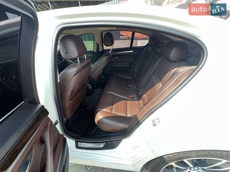 Седан BMW 5 Series 2014 в Вознесенске фото 12 Седан BMW 5 Series 2014 в Вознесенске