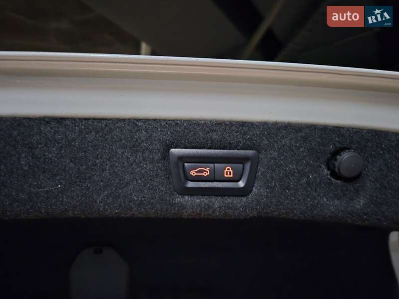 Седан BMW 5 Series 2018 в Києві