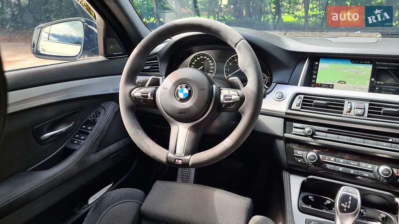 Седан BMW 5 Series 2011 в Львове