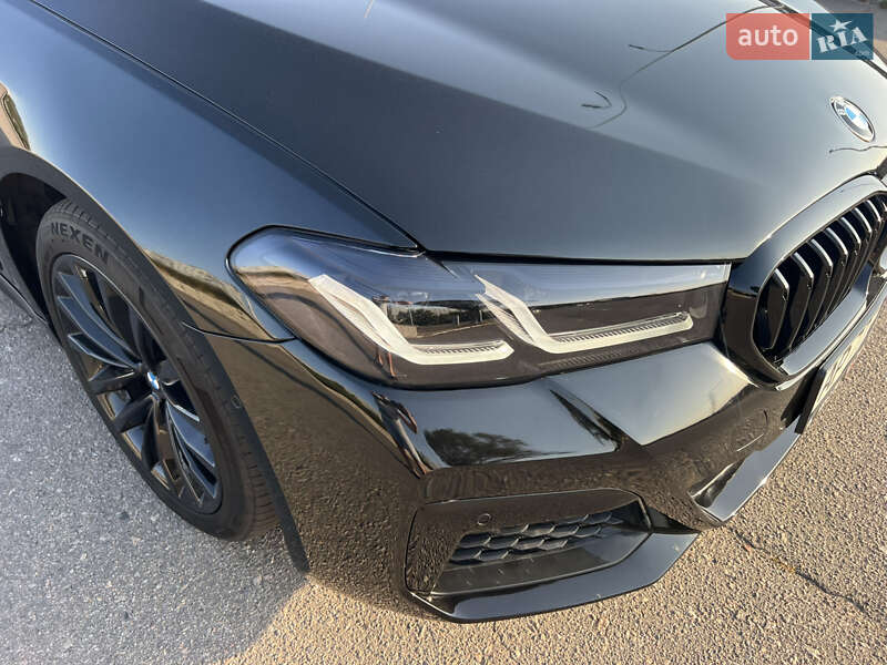 Седан BMW 5 Series 2020 в Запоріжжі