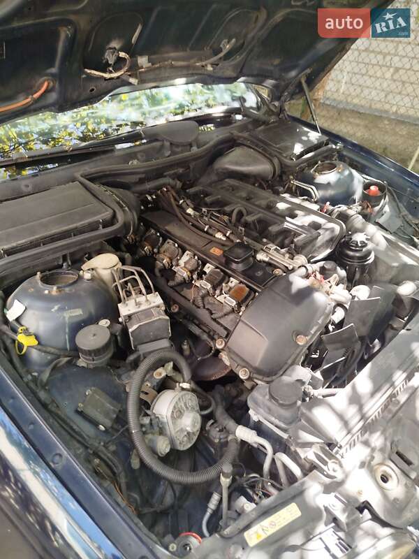 Седан BMW 5 Series 1999 в Новомосковске