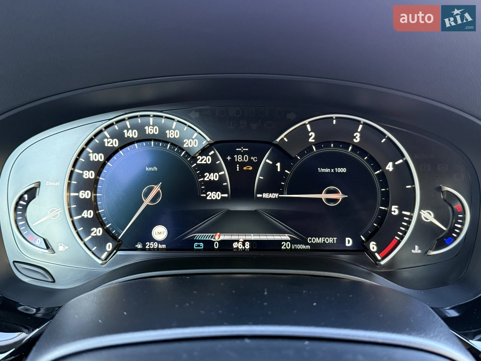 BMW 5 Series 2017 VIN WBAJC31050WA79092 фото оголошення 16 з 29