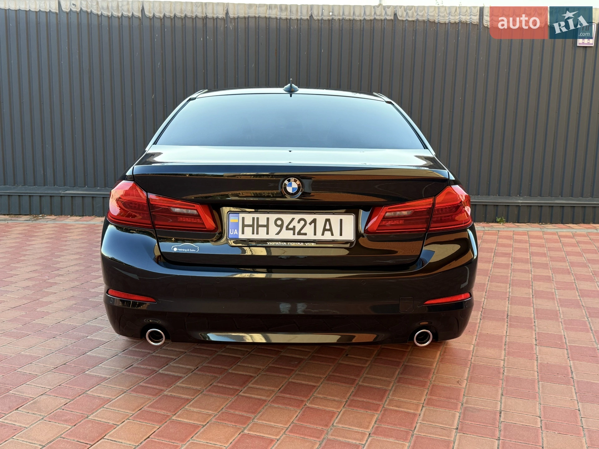 BMW 5 Series 2017 VIN WBAJC31050WA79092 фото оголошення 9 з 29